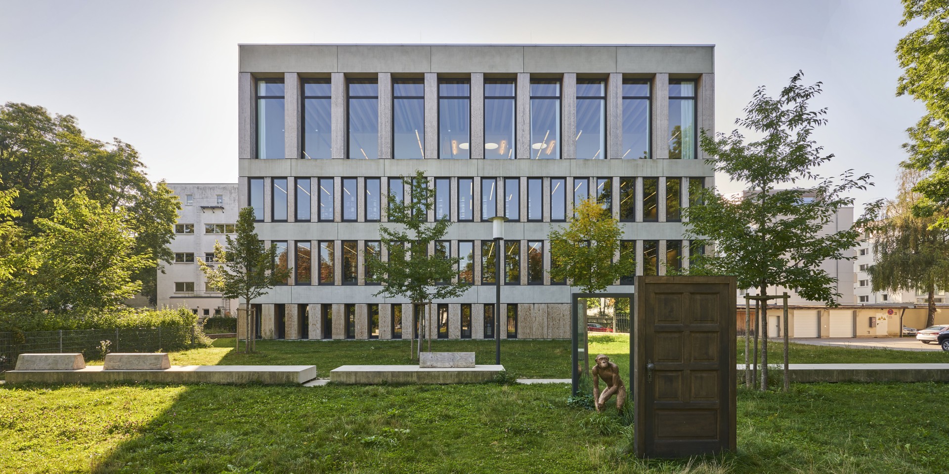 Bibliothek Lothstraße Erweiterungsbau Außenansicht