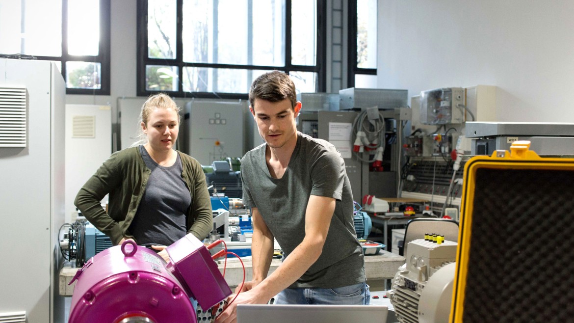 Symbolbild Studium an der Hochschule München