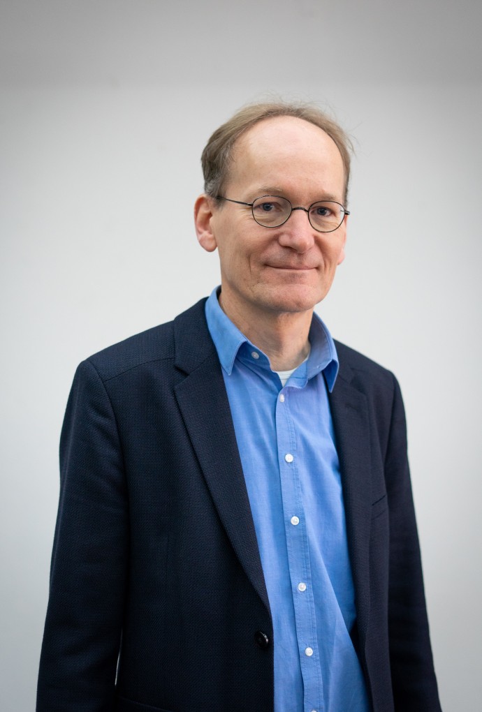 Prof. Dr. Gregor Feiertag