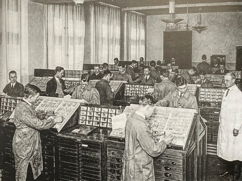 Schüler in der Setzerei ( Quelle: keine Quelle, frei verfügbar) Schüler in der Setzerei der Meisterschule um 1929