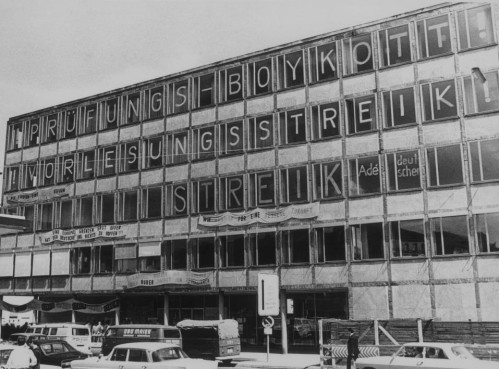Vorlesungs- und Prüfungsboykott (Quelle: Stadtarchiv München, StdtAM-DE-1992-FS-STB-5886) Vorlesungs- und Prüfungsboykott
