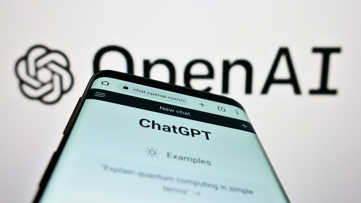 Handy mit ChatGPT Seite