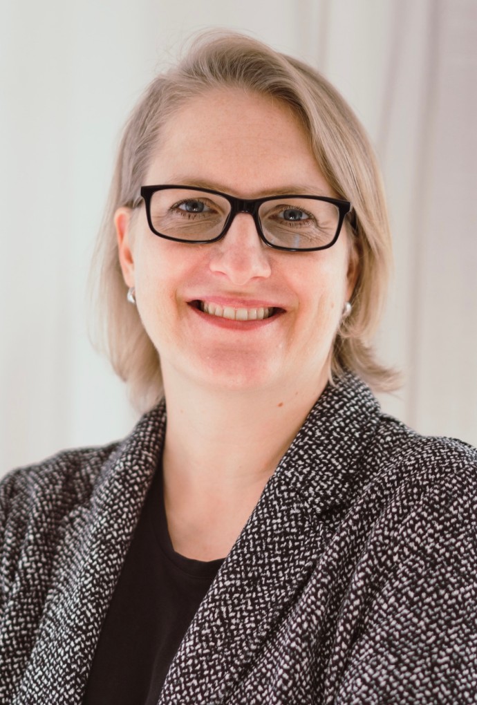 Prof. Emily Engelhardt, Fakultät für angewandte Sozialwissenschaften, Hochschule München