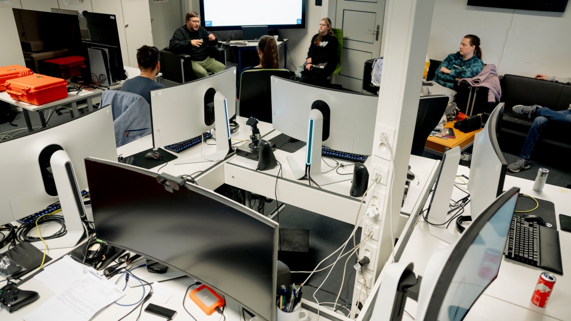 PC-Insel im Gaming Lab