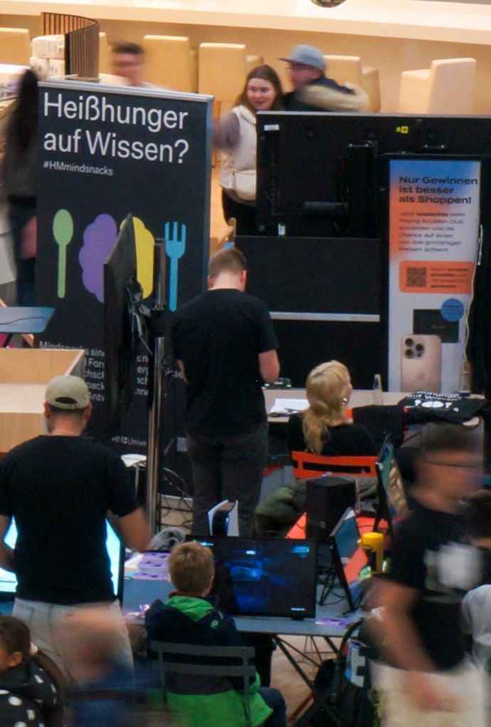 Die Mindsnacks-Wissenskampagne im Einkaufszentrum 