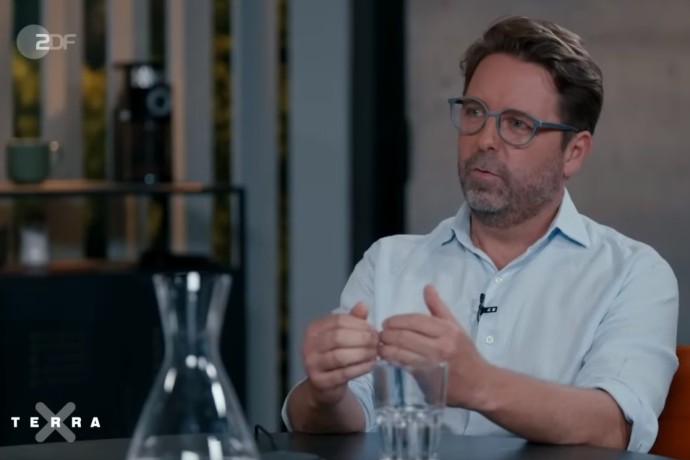 Prof. Dr. Christian Holler bei ZDF Terra X