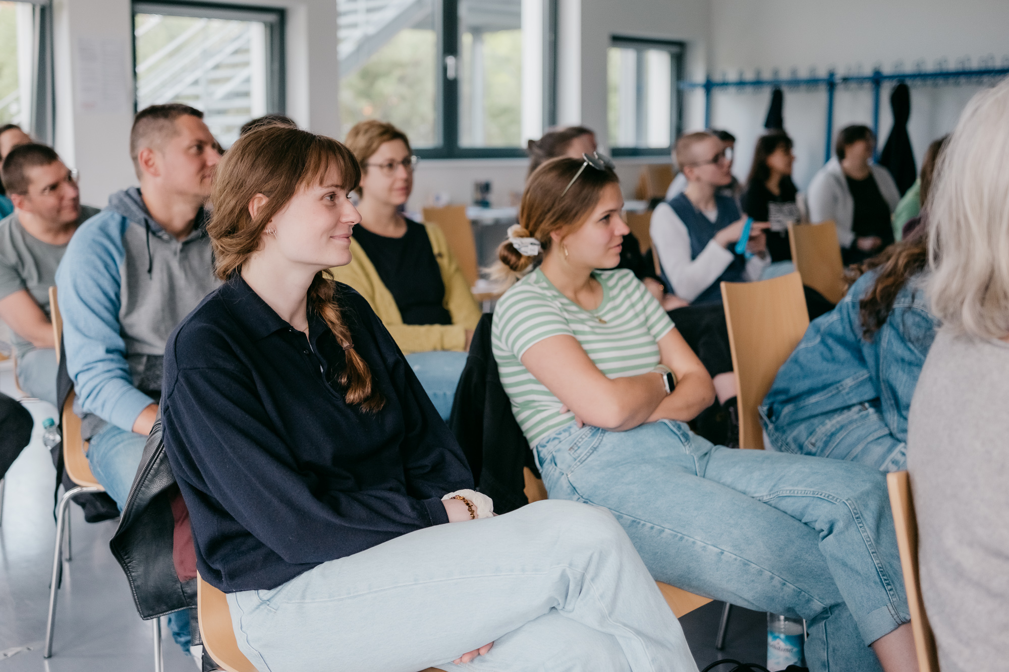 Blick in das Publikum der Lesung zum Buch 