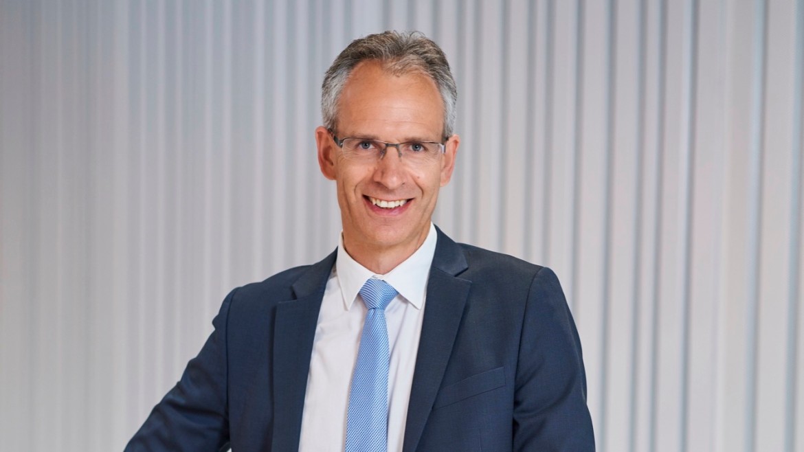 Portrait Prof. Dr. Thomas Stumpp, Vizepräsident für Wirtschaft