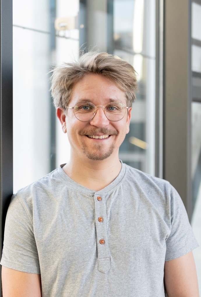 Prof. Michael Mair