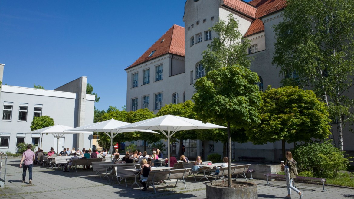 Innenhof am Campus Pasing