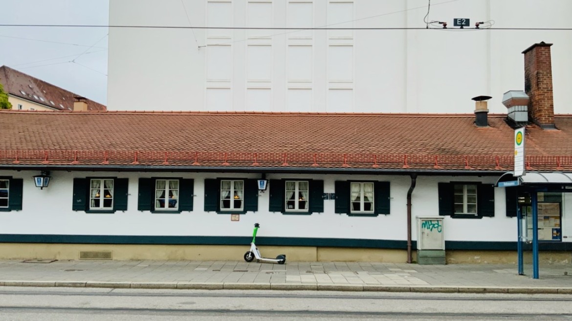 Entwurf - Brandwandbebauung - Temporäres Wohnen am Rotkreuzplatz