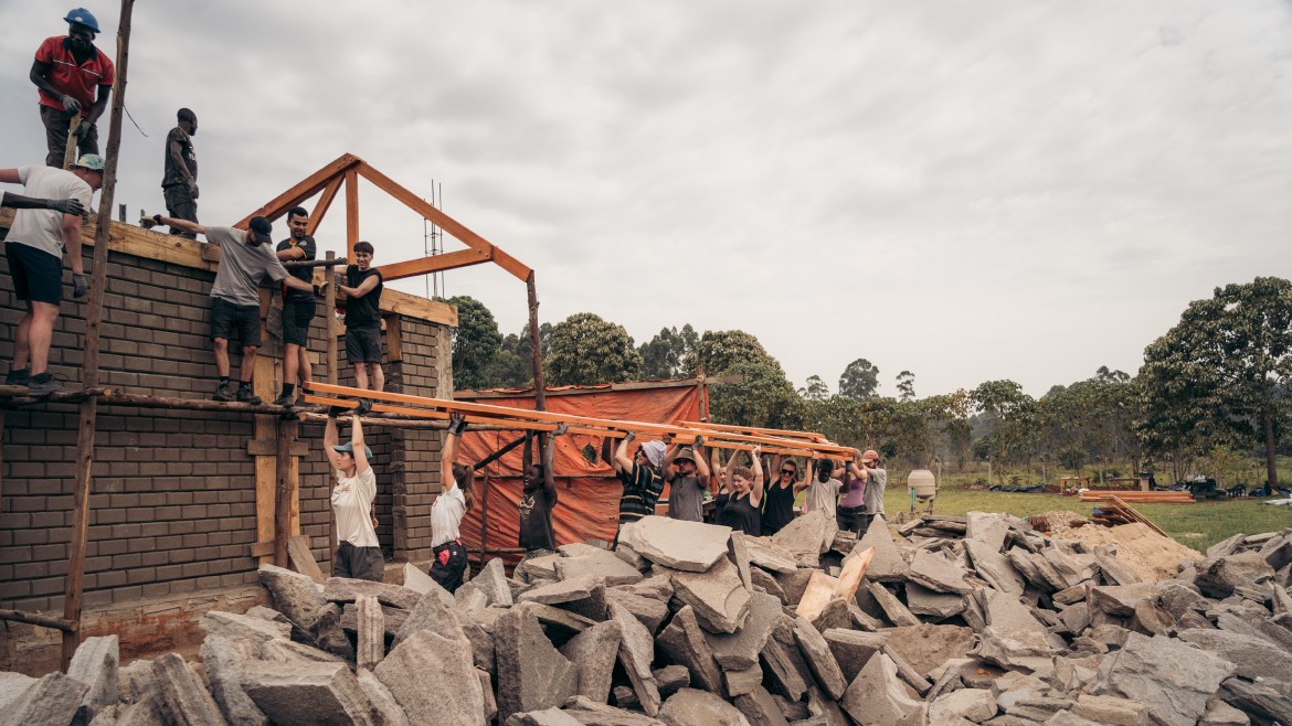 Fachprojekt 3 - Appropriate Approaches - Design & Build in Uganda