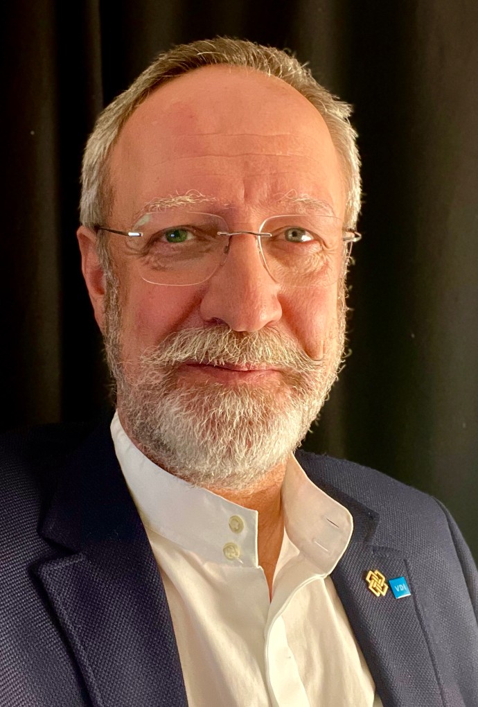 Prof. Rasso Steinmann