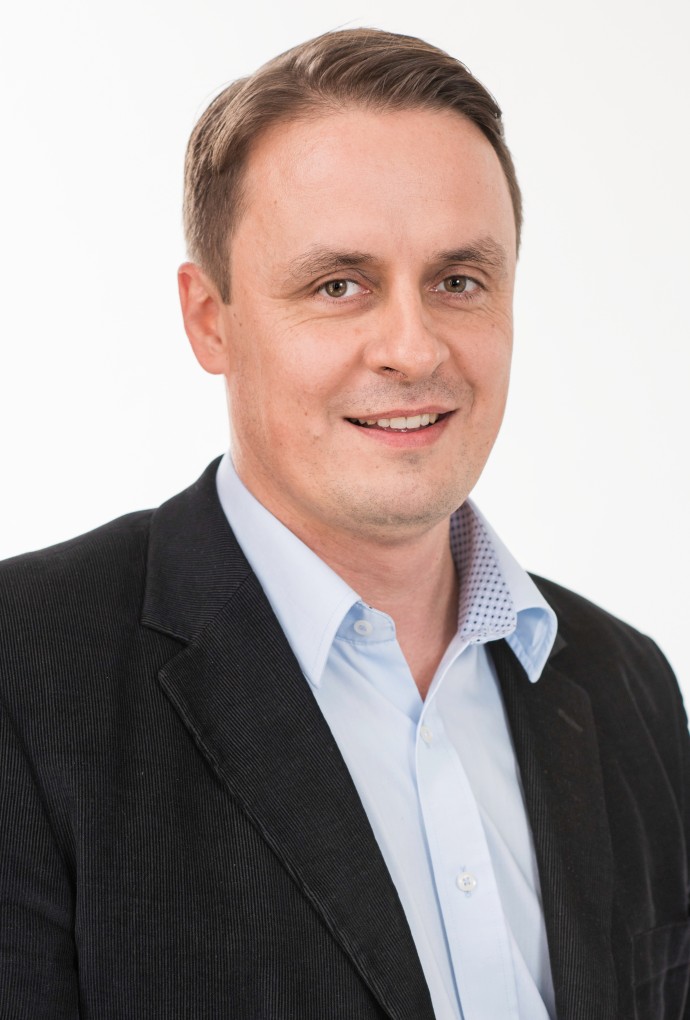 Prof. Cezary Slominski