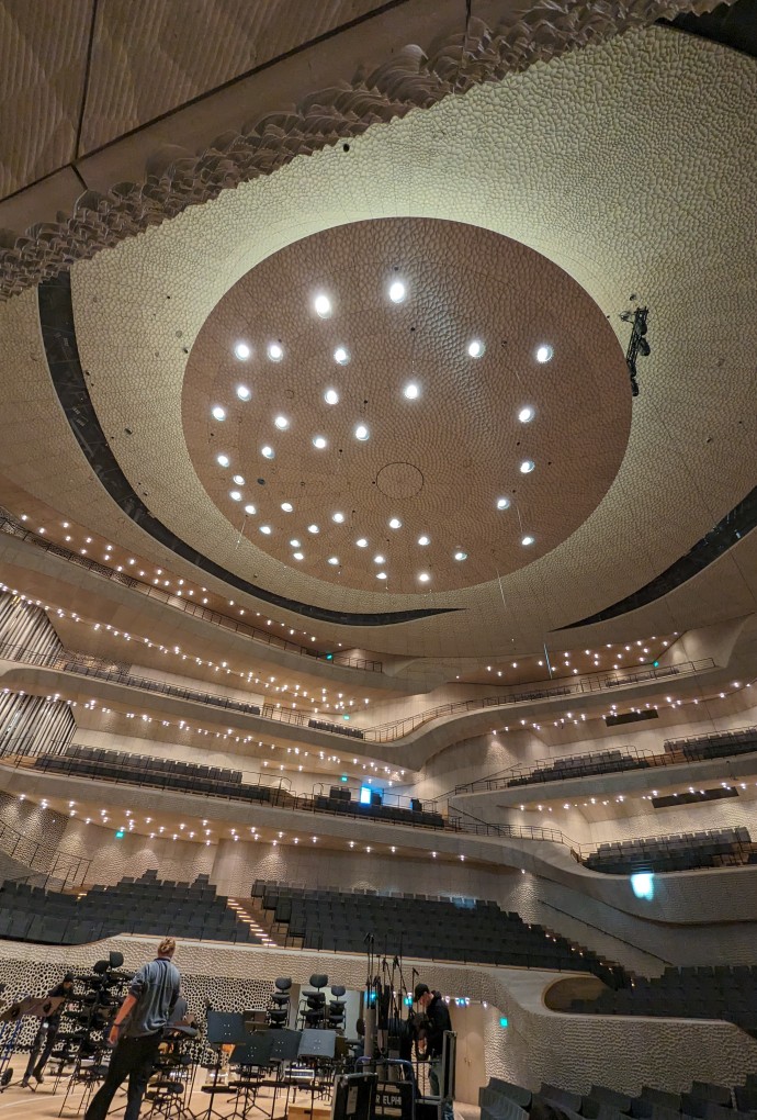 Elphi Decke
