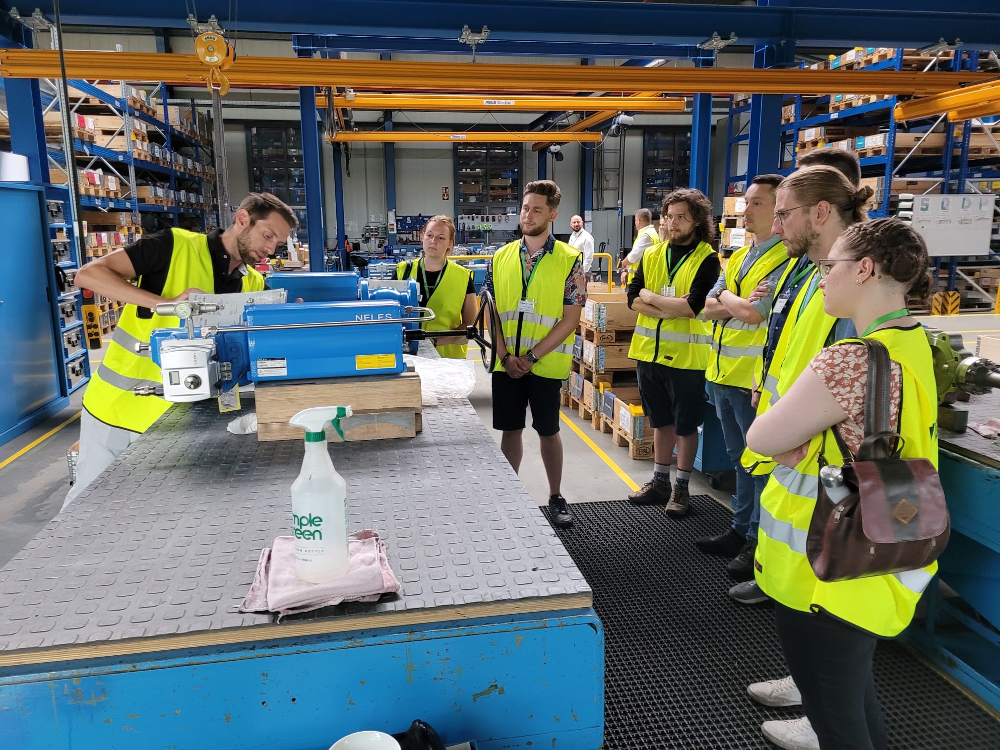 Studierende bei einer Exkursion