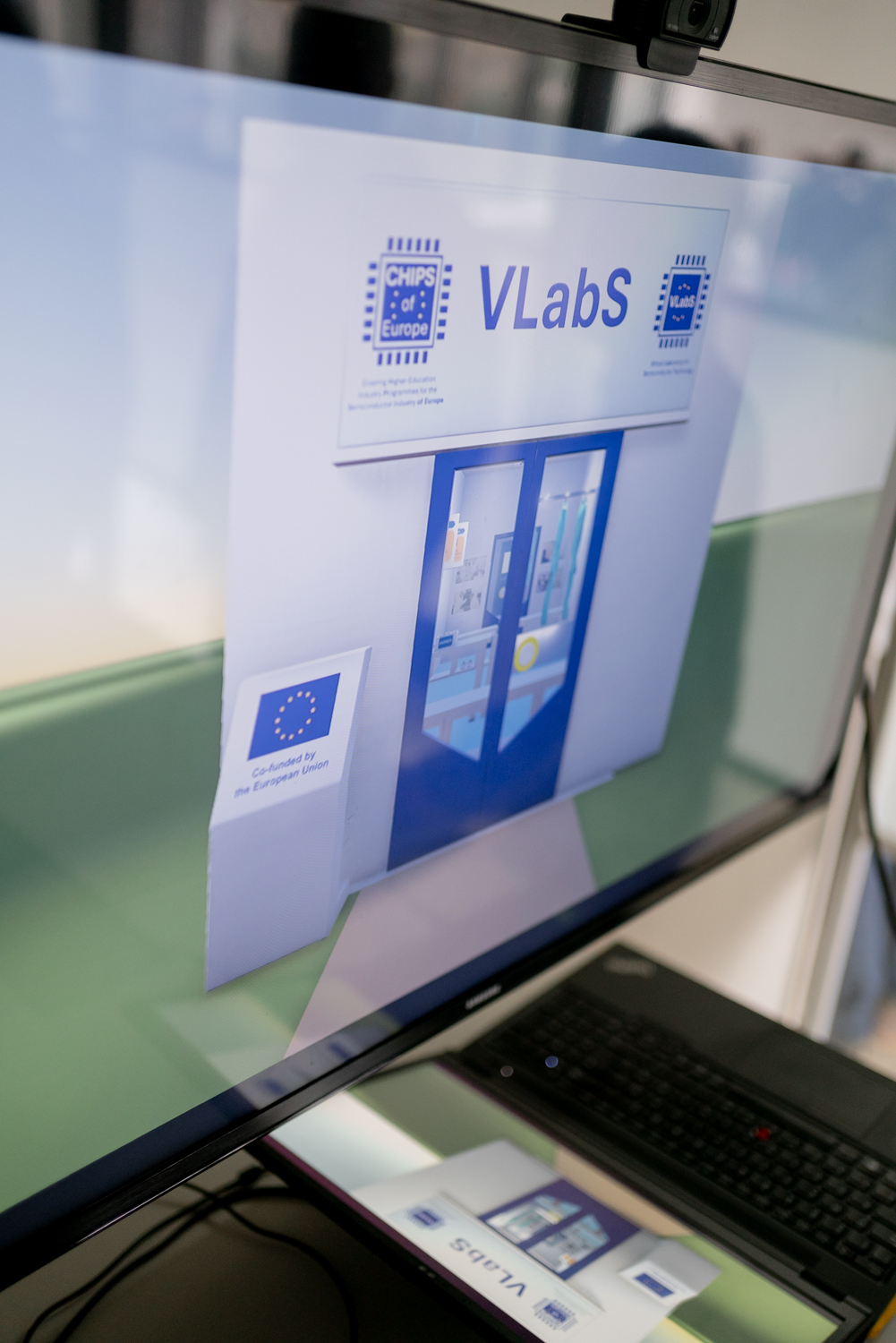 Virtual Laboratory for Semiconductor Technology