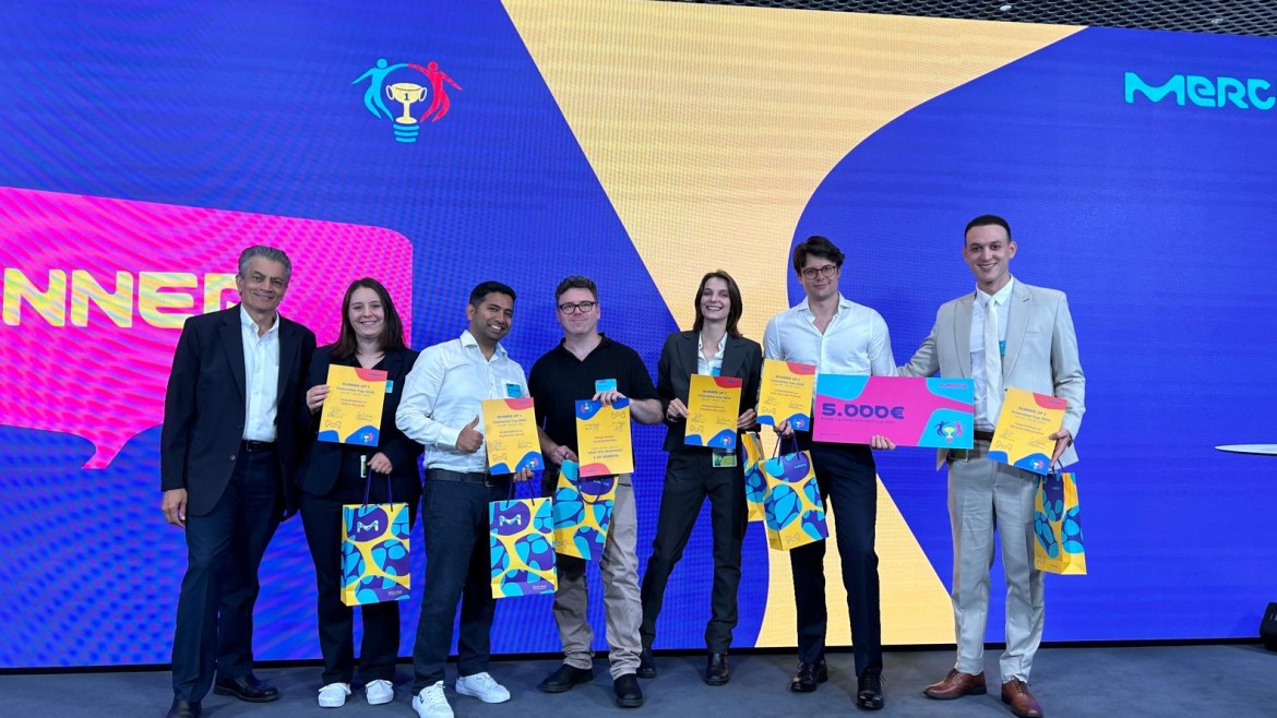 Zweiter Platz beim Innovation Cup 2024 (Merck Innovation Cup 2024) Luis Azevedo Antunes beim Innovation Cup