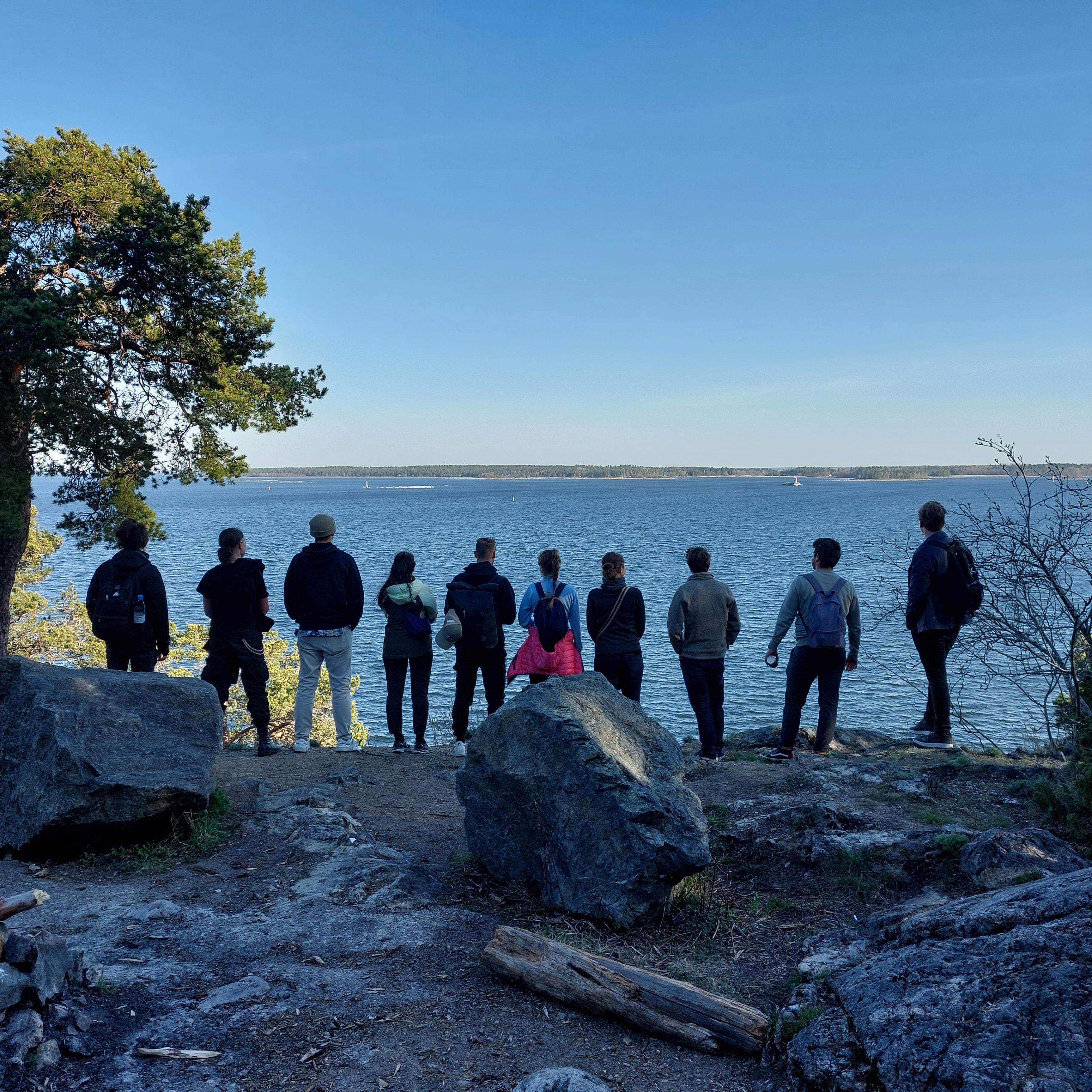 Gruppe am Meer