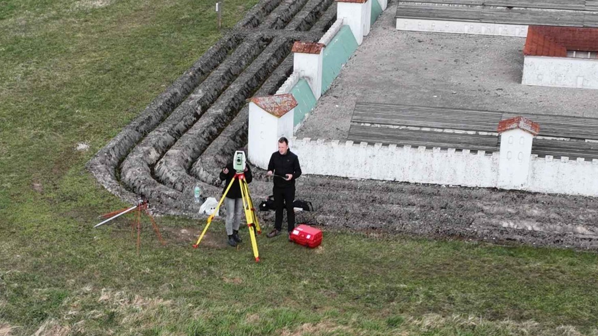 Modell des römischen Kastells (UAV-Aufnahme: Jörg Heblinski) Luftaufnahme