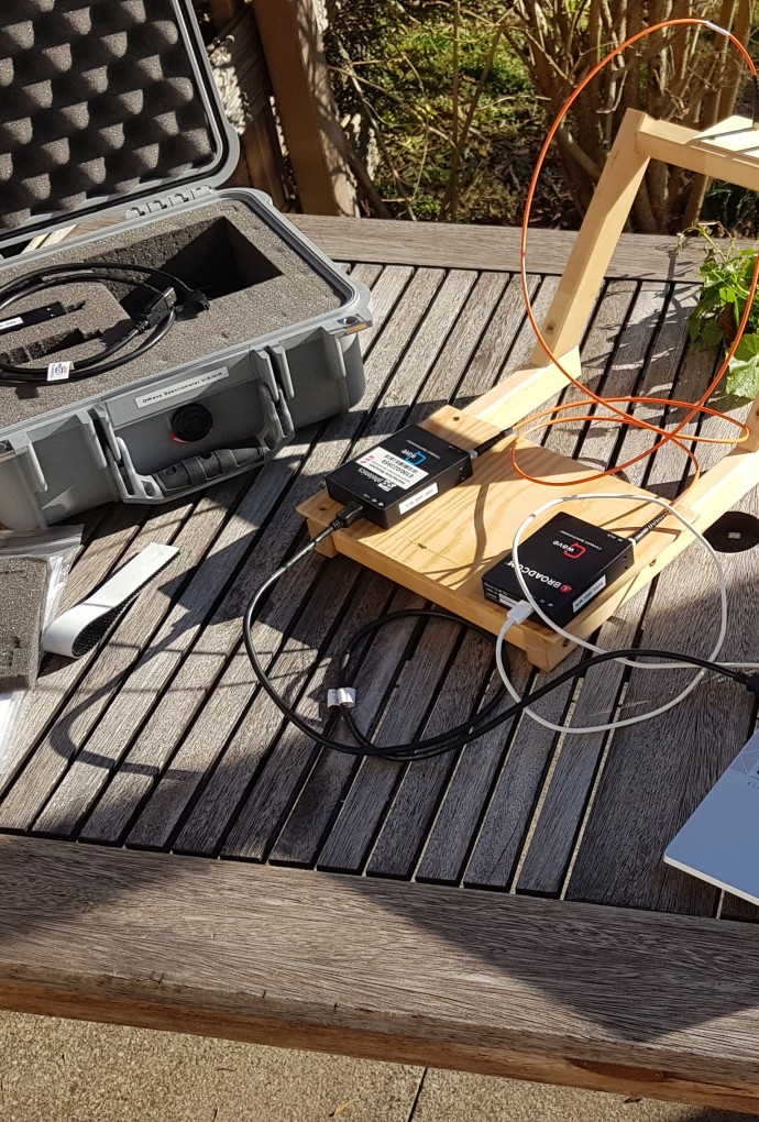 Spektrometer und Notebook