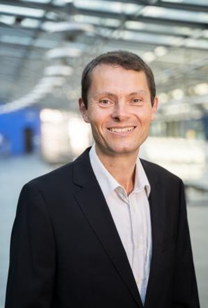 Portrait Prof. Dr. Carsten Voelkmann