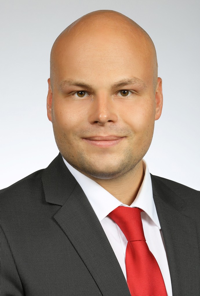 Portrait Alexander Schiller
