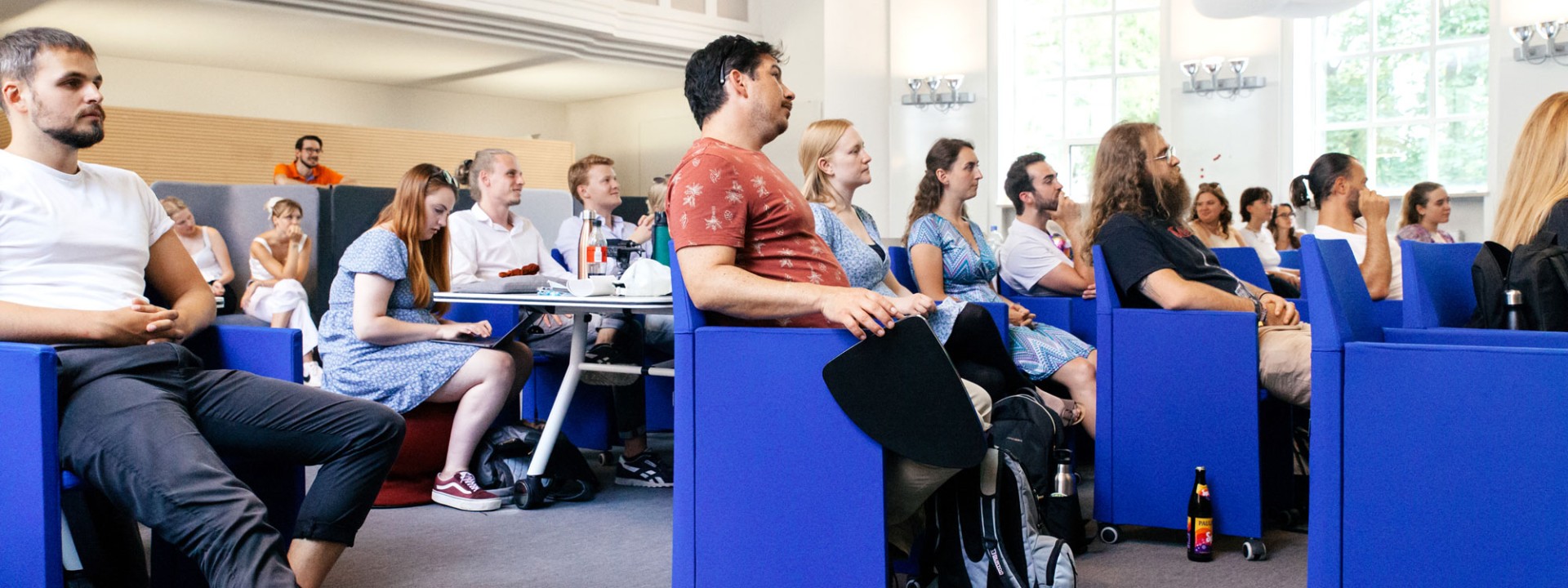 Symbolbild Fakultät 11 angewandte Sozialwissenschaften der Hochschule München