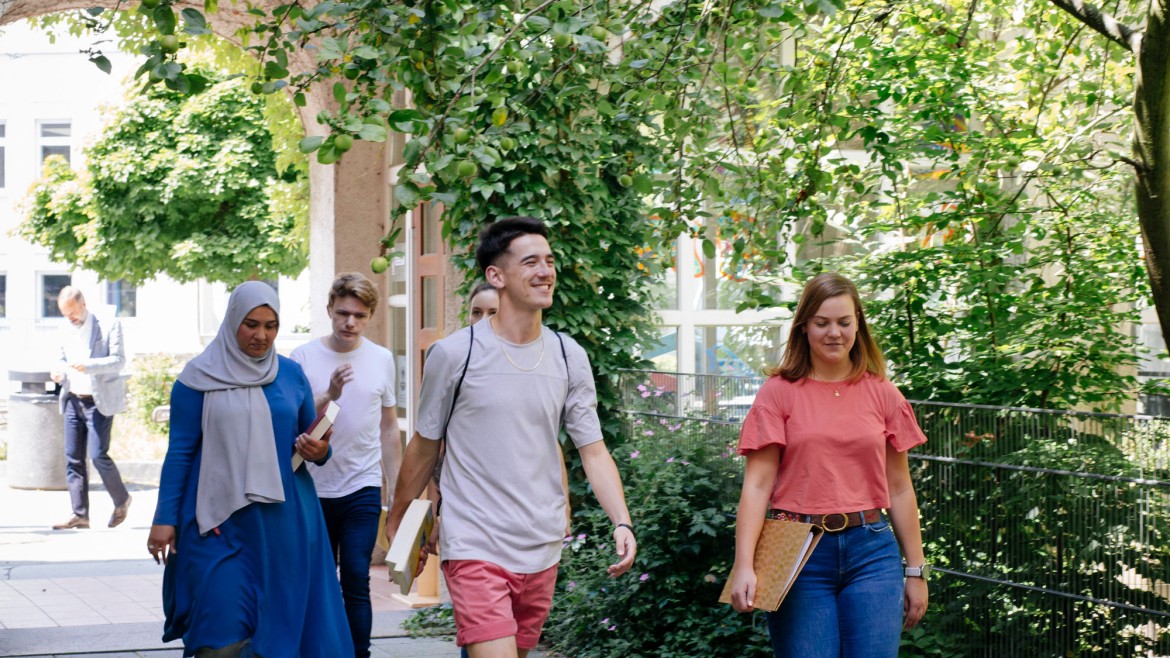 Symbolbild Fakultät 11 angewandte Sozialwissenschaften der Hochschule München
