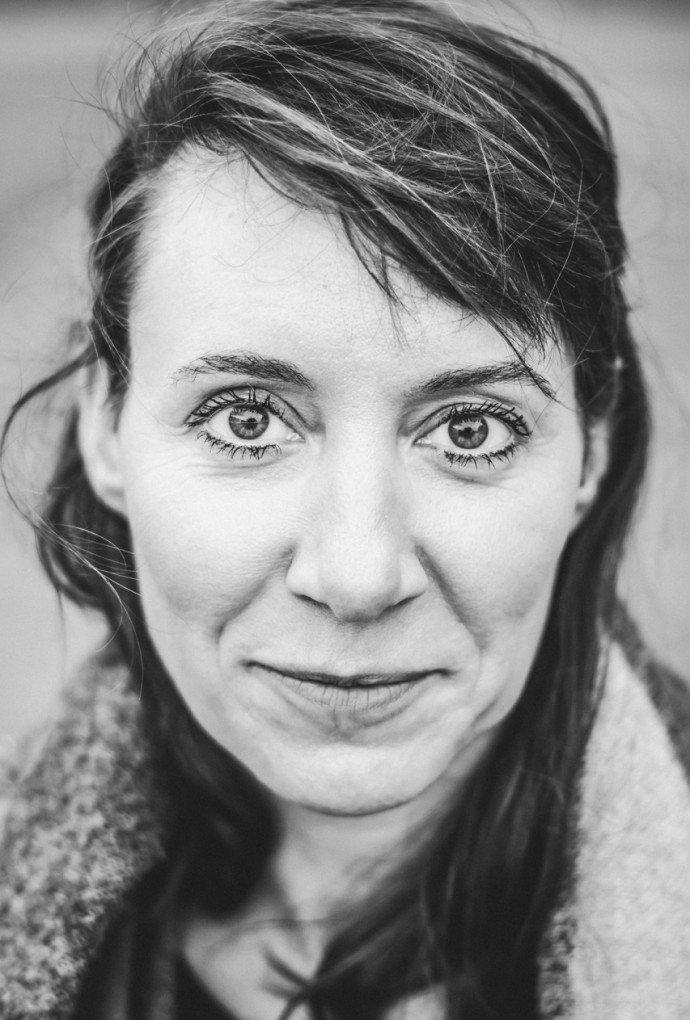 Bild zeigt ein Portrait von Dr. Nina-Kathrin Wienkoop 