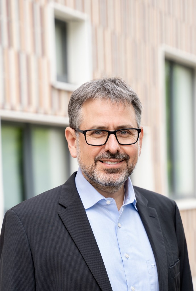 Porträt von Prof. Dr. Andreas M. Wüst